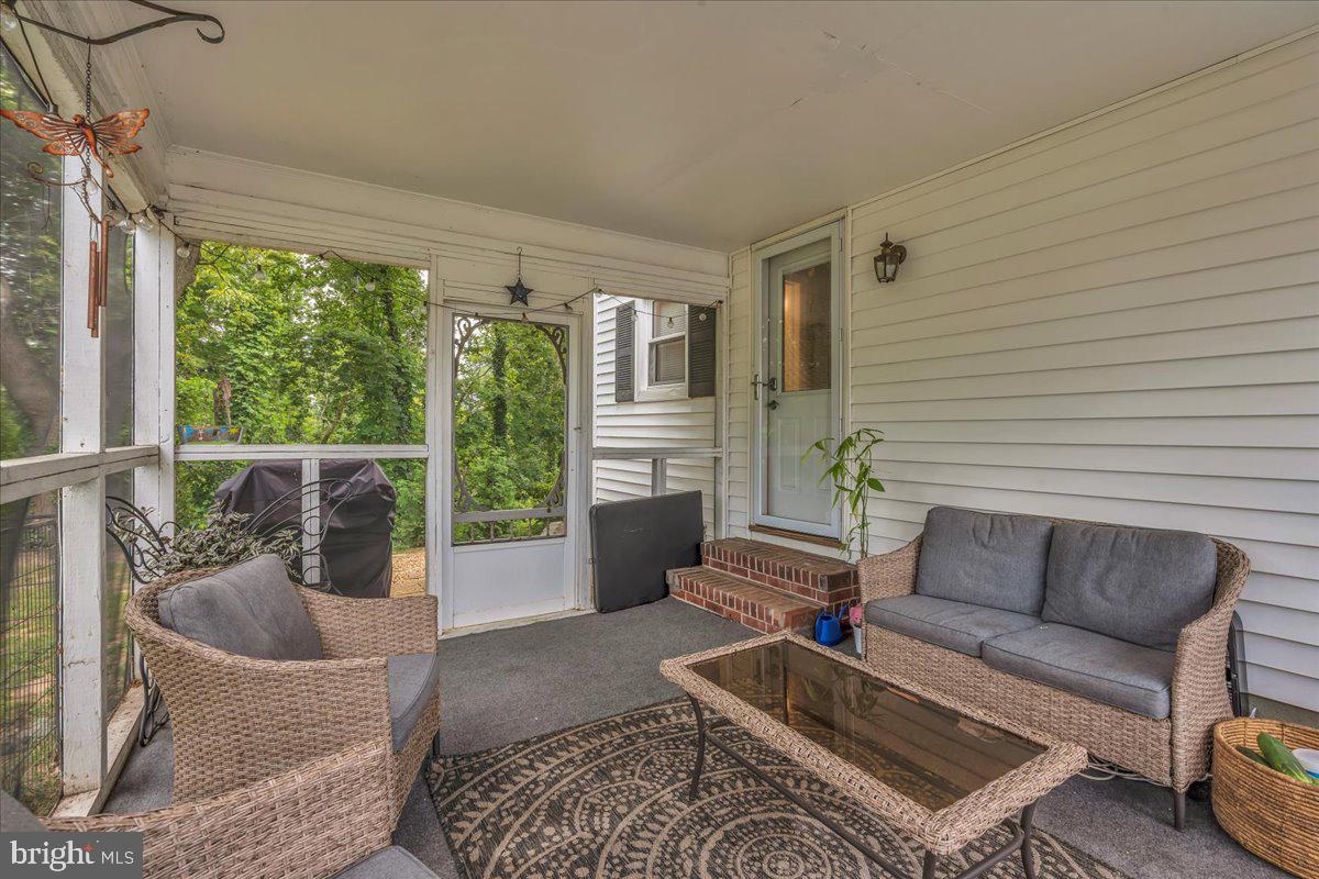 574 Beckett Road Swedesboro, NJ 08085 - Photo 20 of 33 Gallery Image 20