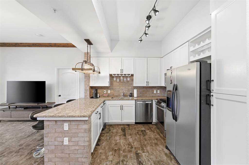 3225 Turtle Creek Boulevard, Unit 829 Dallas, TX 75219 - Photo 5 of 30