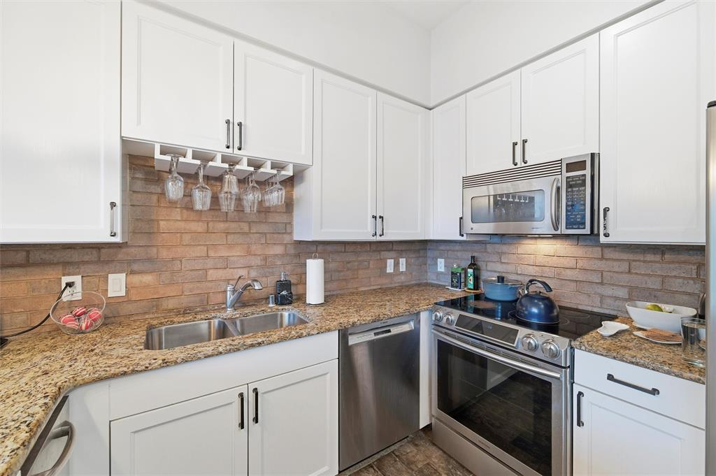 3225 Turtle Creek Boulevard, Unit 829 Dallas, TX 75219 - Photo 6 of 30