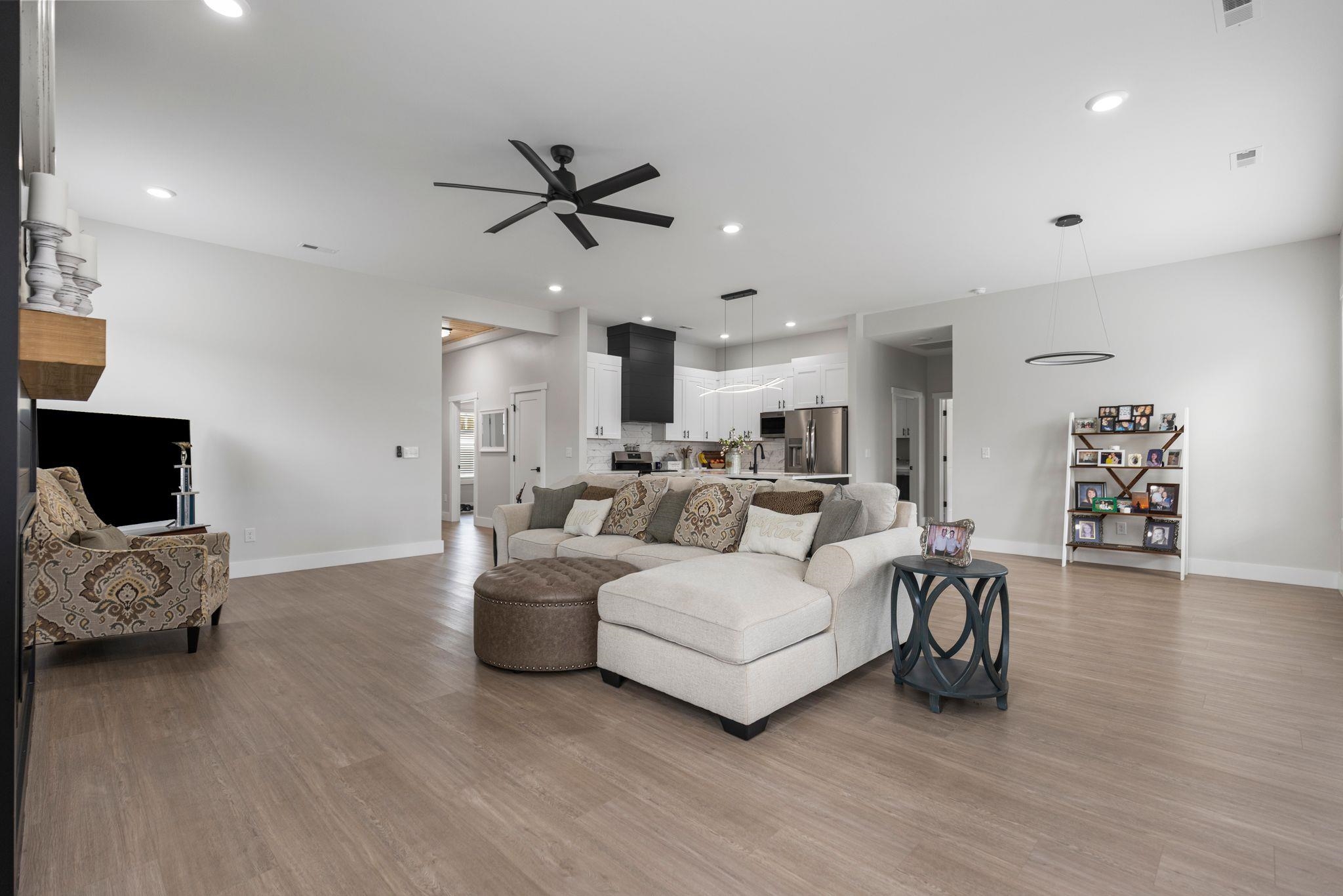 300 Beleshere Drive Inman, SC 29349 - Photo 14 of 41