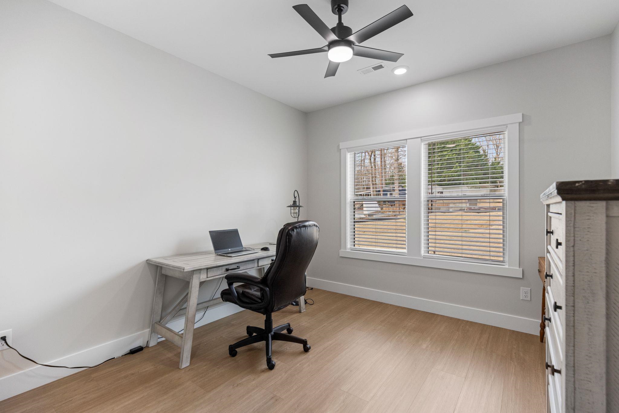 300 Beleshere Drive Inman, SC 29349 - Photo 34 of 41