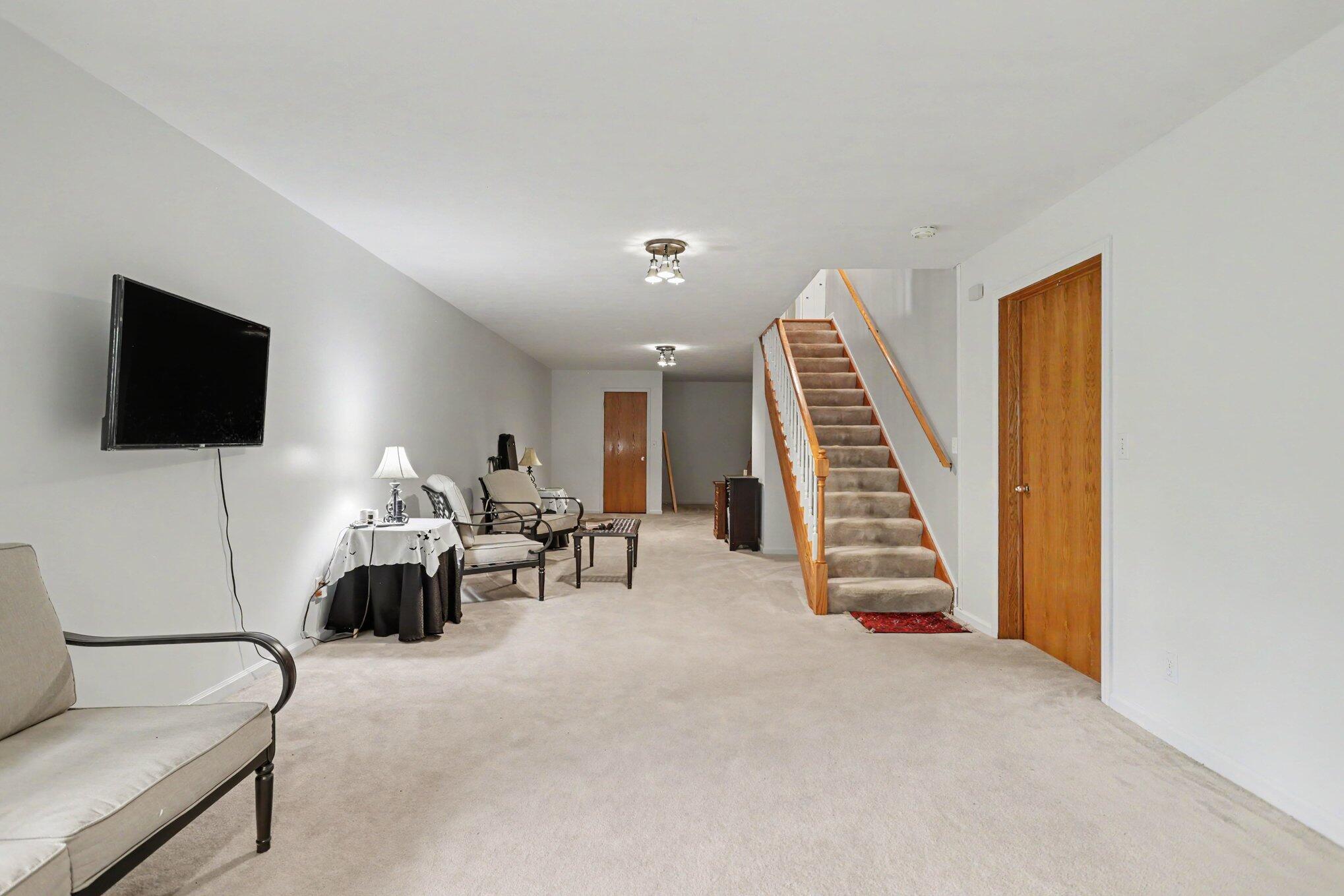 2985 West Kirby Road Battle Creek, MI 49017 - Photo 26 of 31 022_file_2079