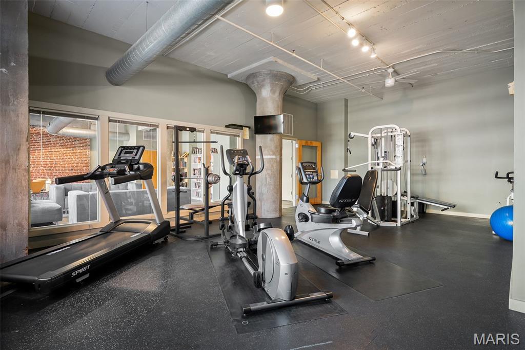 1627 Locust Street, Unit 402 St. Louis, MO 63103 - Photo 42 of 53