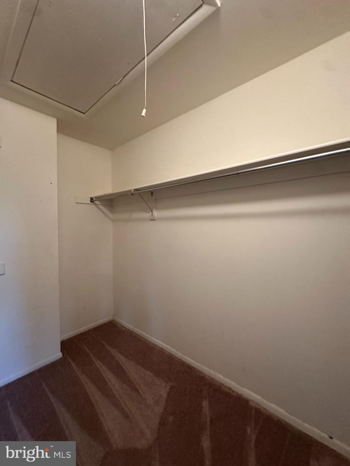 1975 Lakeport Way Reston, VA 20191 - Photo 22 of 35