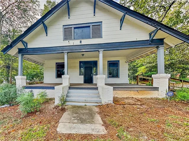 $1,325 | 2390 Cross Street Northwest, Atlanta, GA 30318
