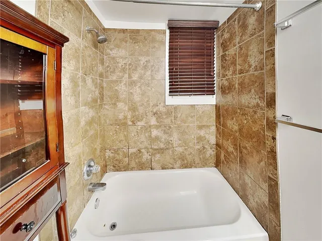 $1,325 | 2390 Cross Street Northwest, Atlanta, GA 30318