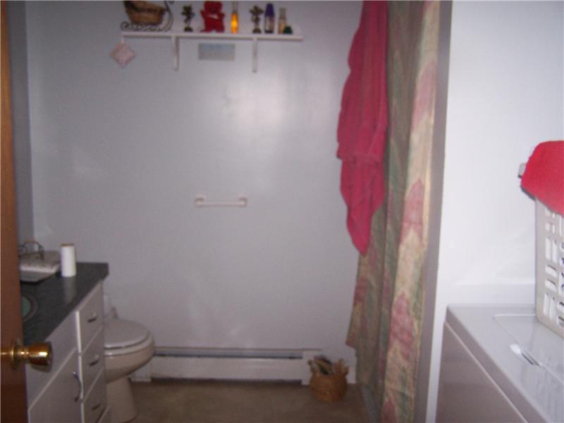 191 Webber Brook Road Oxford, ME 04270 - Photo 14 of 21 Bathroom. Full bath in the main part...