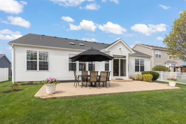 $449,900 | 306 Austin Drive, Shorewood, IL 60404