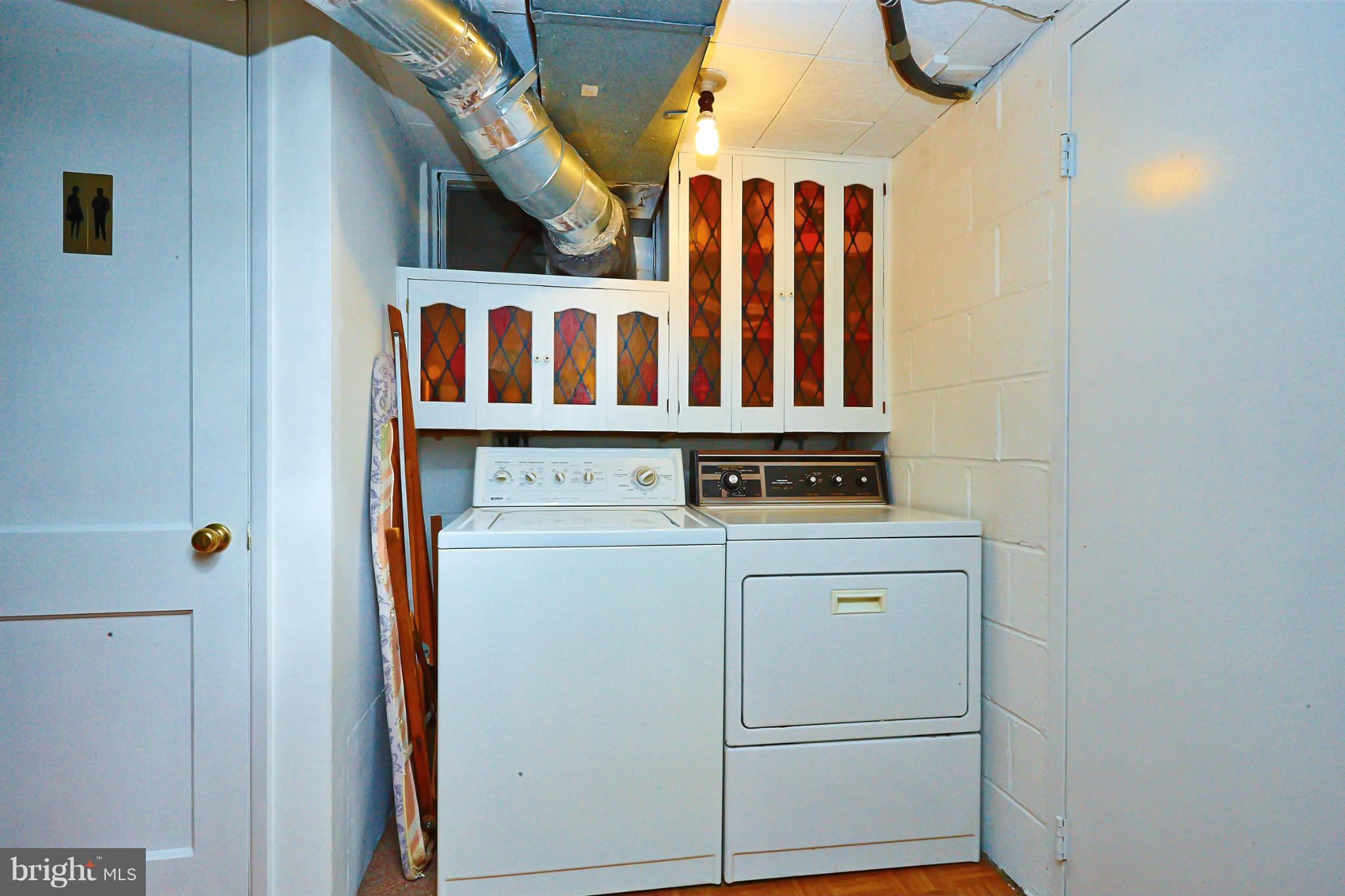 7507 Elgar Street Springfield, VA 22151 - Photo 28 of 30 Laundry Room 1/2 Bath