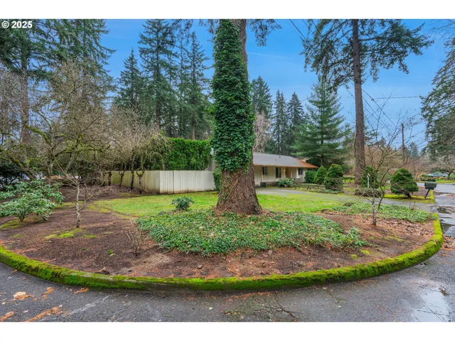 $630,000 | 19060 Southwest Terry Avenue, Lake Oswego, OR 97035