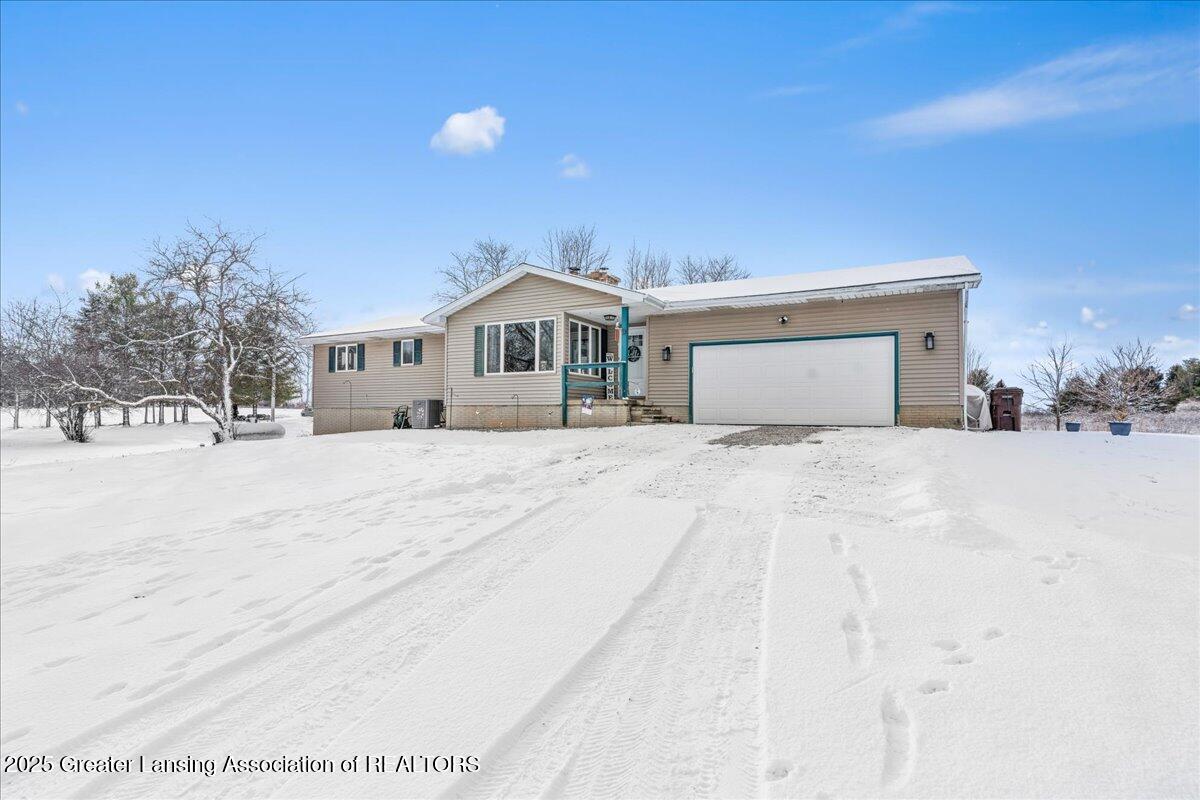 4244 Marshall Road Charlotte, MI 48813 - Photo 2 of 45 Front 2