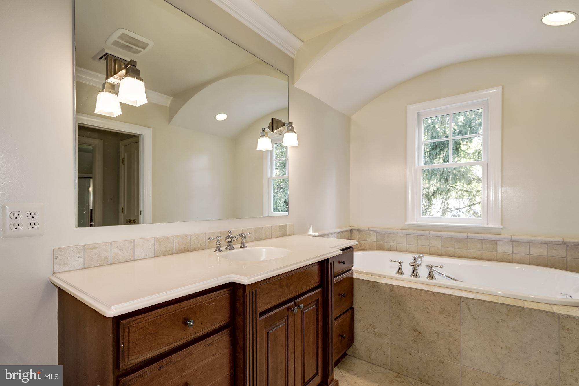 8317 Kerry Road Chevy Chase, MD 20815 - Photo 22 of 38 Bath (Master)
