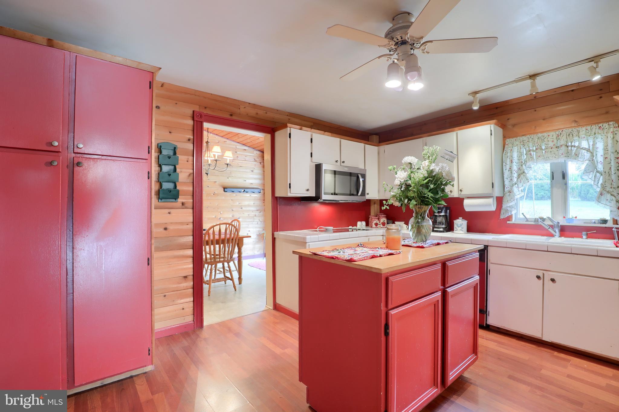 112 Oak Road Conestoga, PA 17516 - Photo 15 of 44 Kitchen