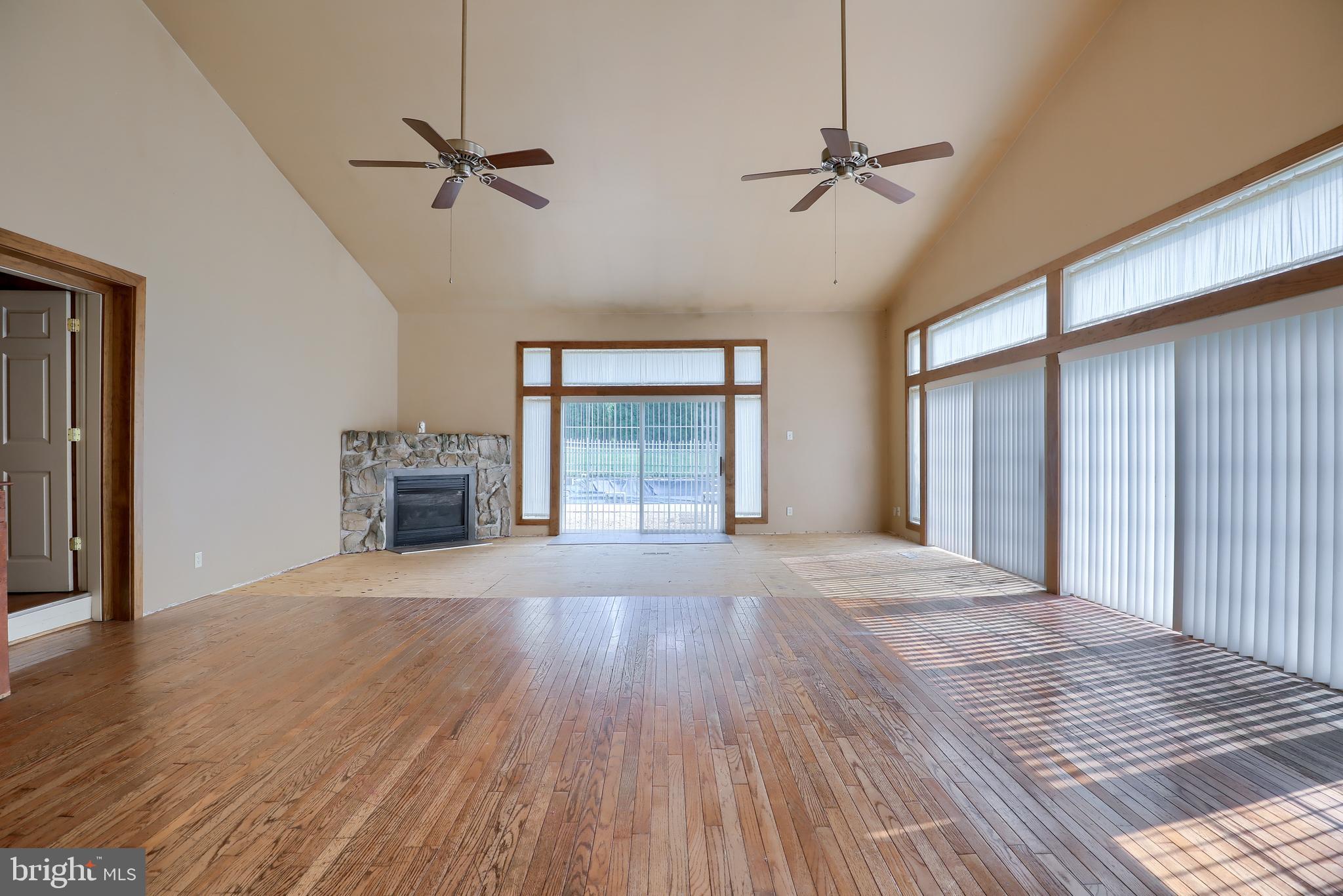 112 Oak Road Conestoga, PA 17516 - Photo 21 of 44 Family Room