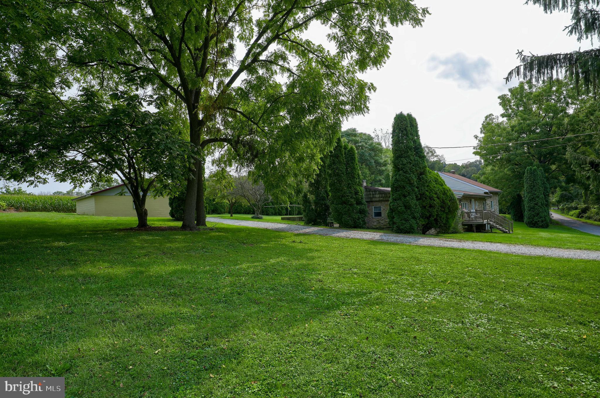 112 Oak Road Conestoga, PA 17516 - Photo 31 of 44 112 Oak Rd