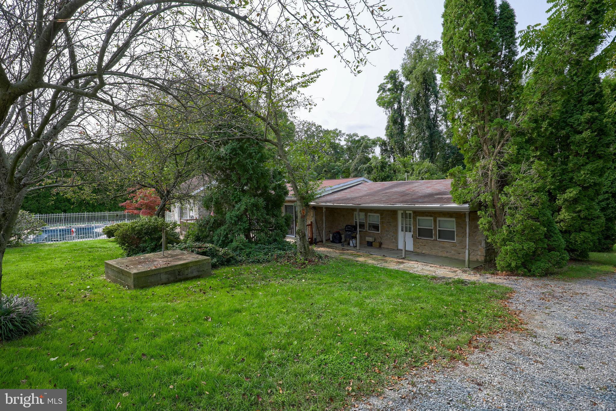 112 Oak Road Conestoga, PA 17516 - Photo 32 of 44 Back View