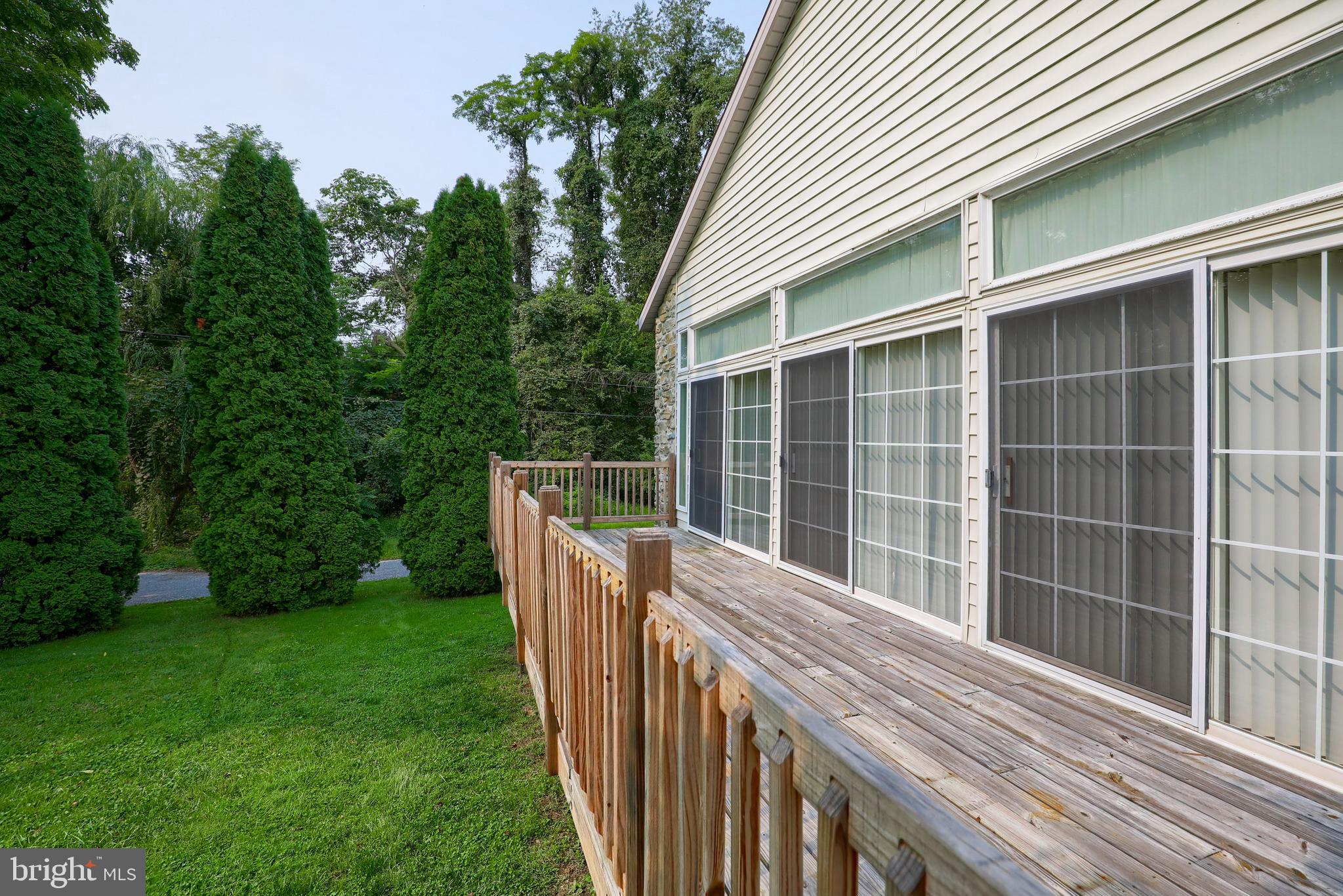 112 Oak Road Conestoga, PA 17516 - Photo 42 of 44 Side Porch/Deck