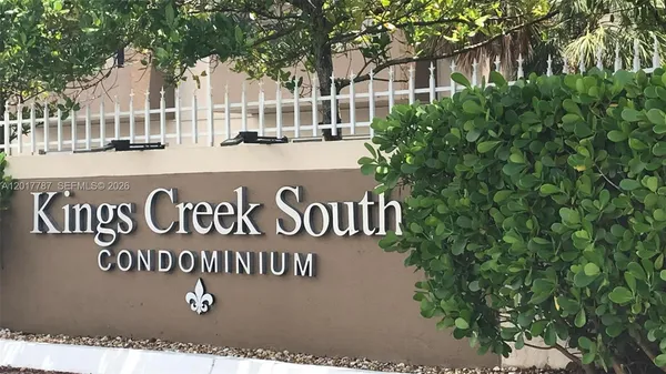 $2,350 | 7725 Southwest 86th Street, Unit A1321, Miami, FL 33143