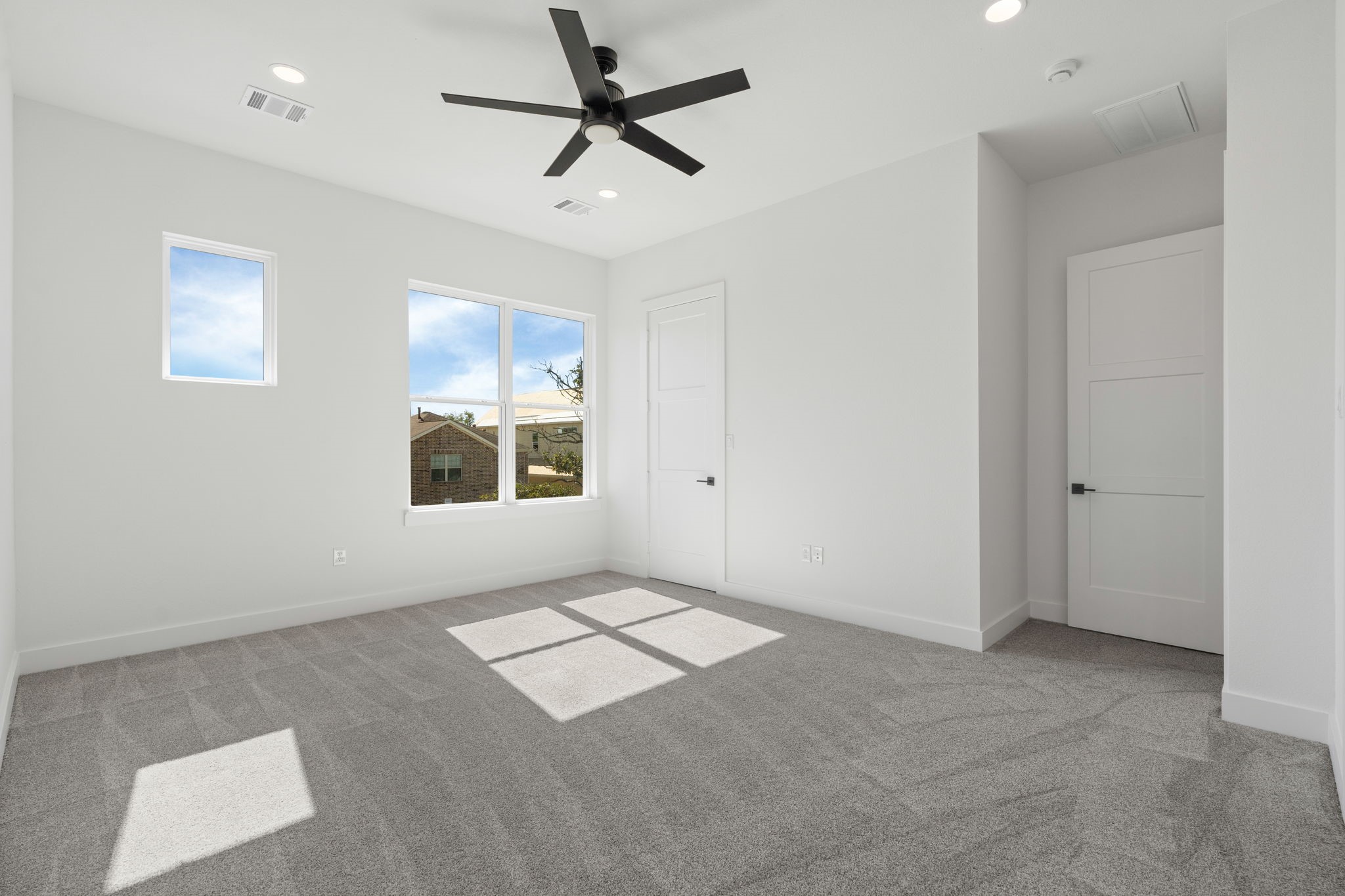 1103 East 37th Street Houston, TX 77022 - Photo 27 of 50