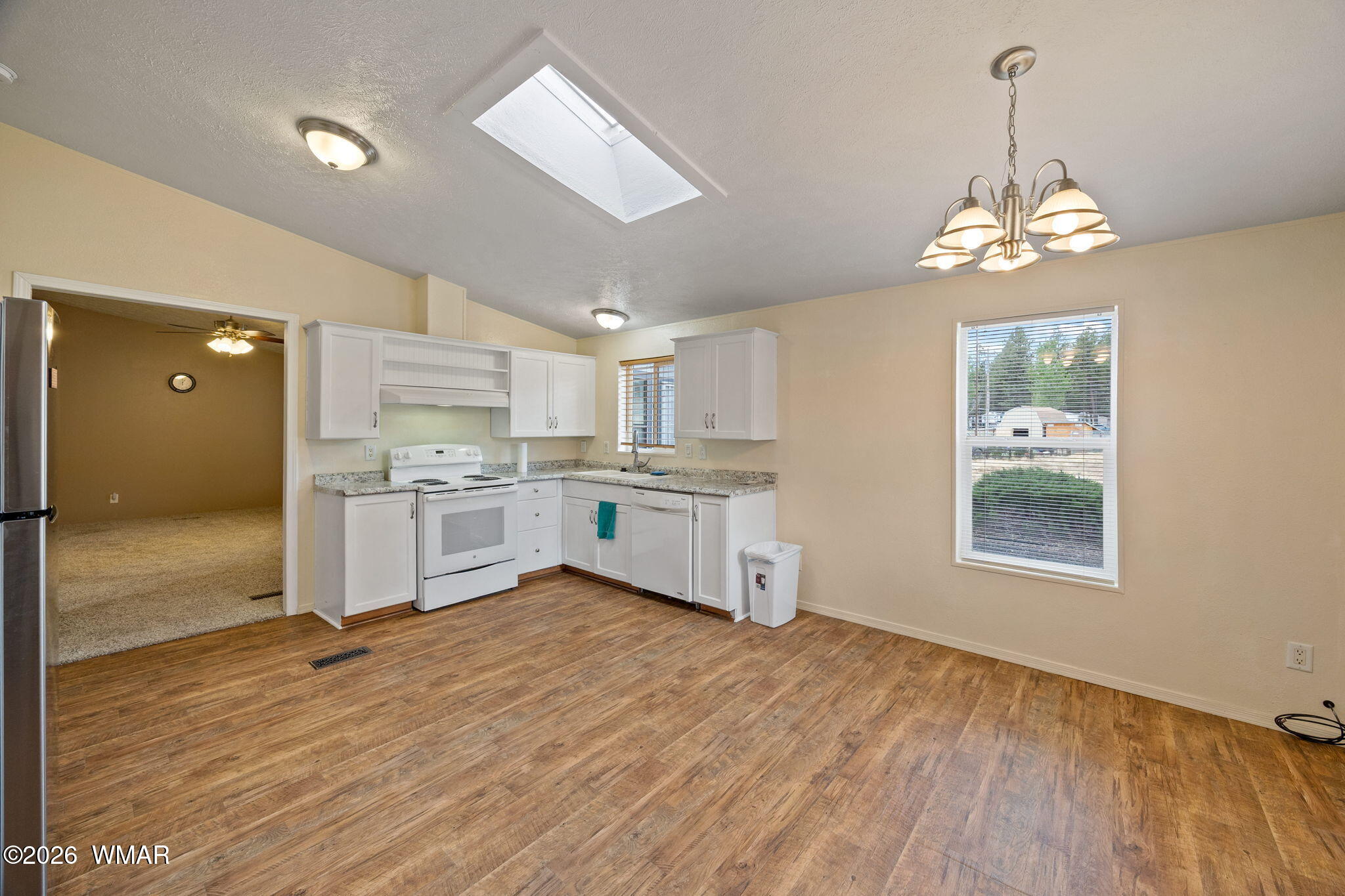 2136 Shell Canyon Road Overgaard, AZ 85933 - Photo 11 of 35