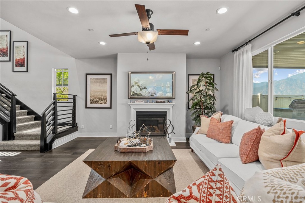 24253 Flora Road Corona, CA 92883 - Photo 8 of 45