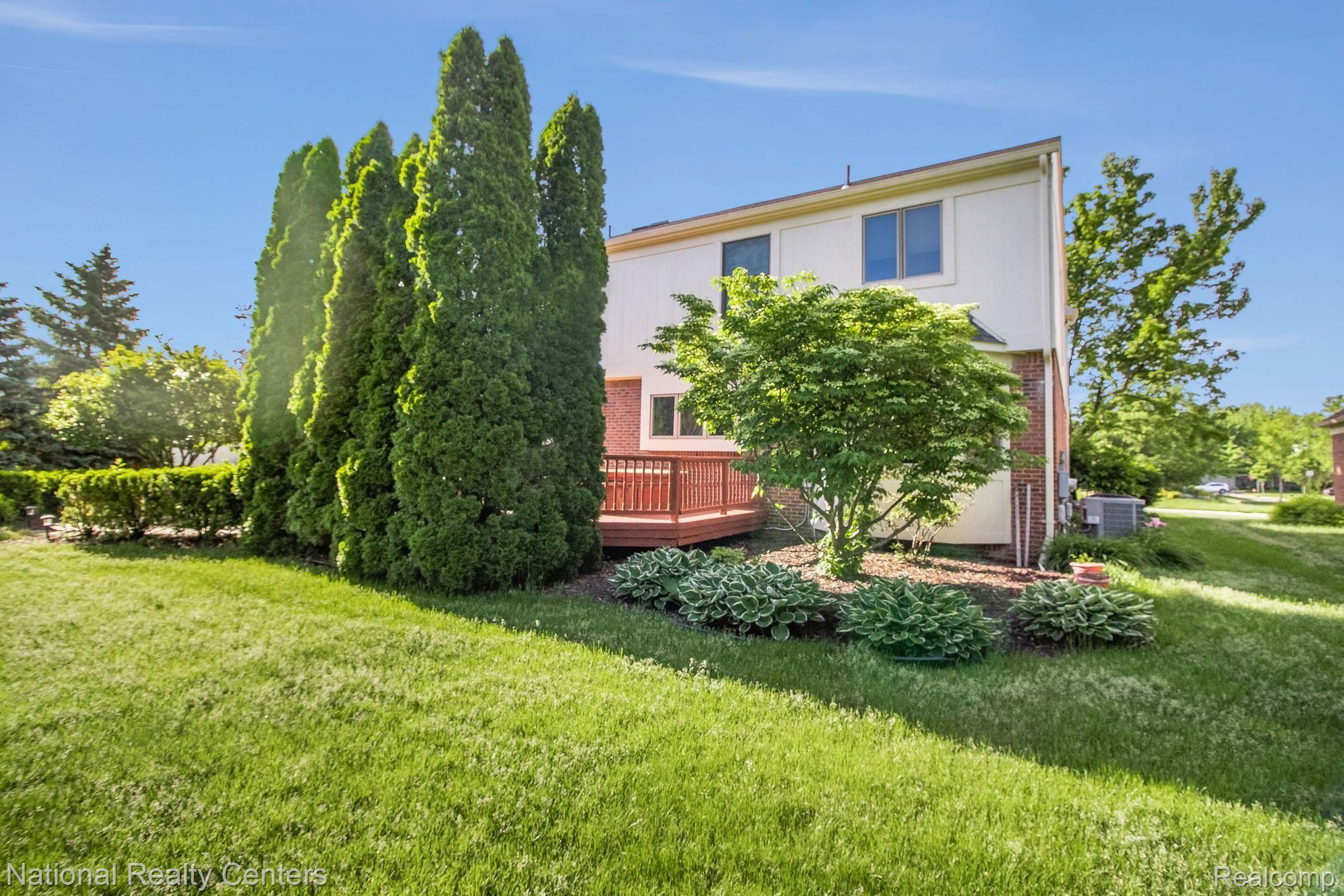 2871 Santia Road Troy, MI 48085 - Photo 8 of 35 IMG_8469-Edit.jpg