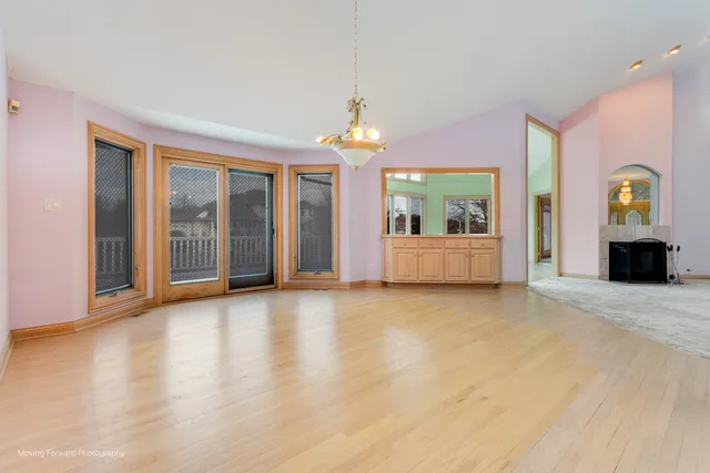 $1,099,990 | 9370 Cascade Circle, Burr Ridge, IL 60527