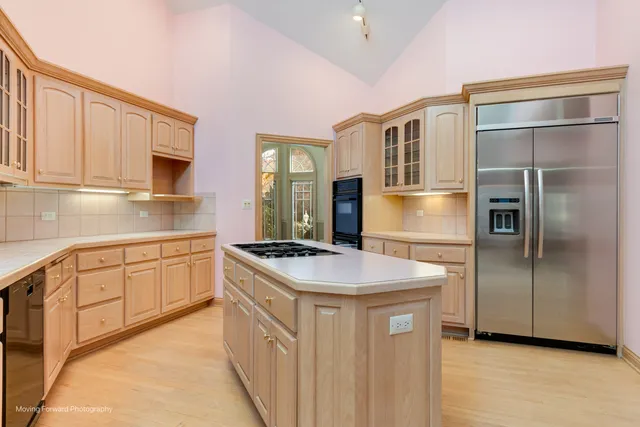 $1,099,990 | 9370 Cascade Circle, Burr Ridge, IL 60527