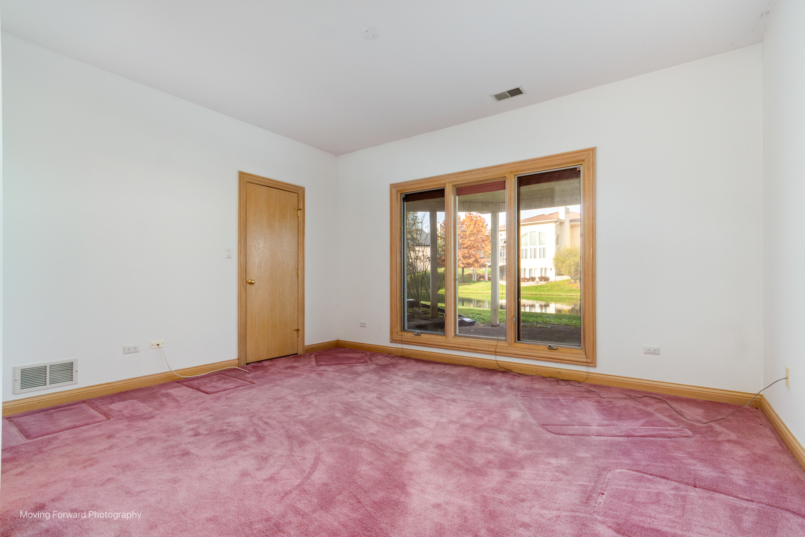 9370 Cascade Circle Burr Ridge, IL 60527 - Photo 28 of 44 Gallery Image 28
