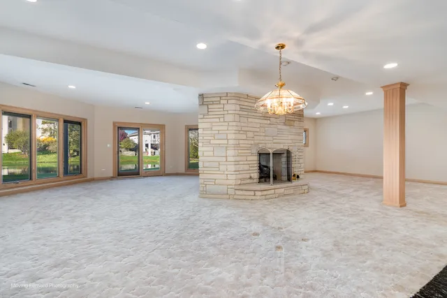 $1,099,990 | 9370 Cascade Circle, Burr Ridge, IL 60527