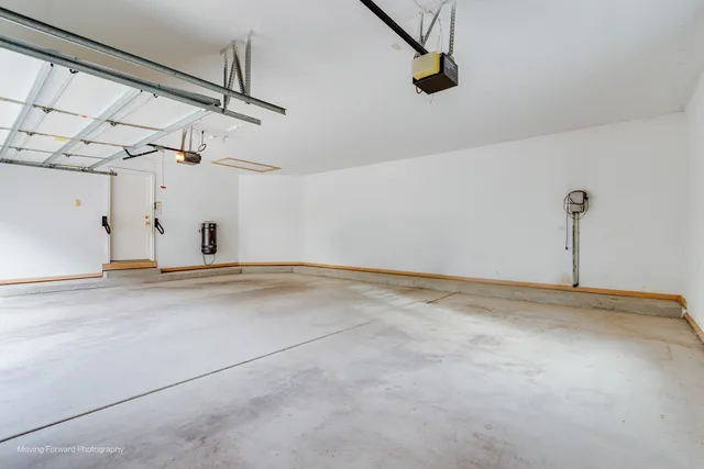 $1,099,990 | 9370 Cascade Circle, Burr Ridge, IL 60527