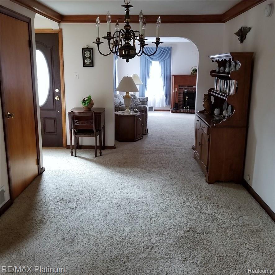 2364 North Linden Road Flint, MI 48504 - Photo 21 of 34 20190316_133548.jpg