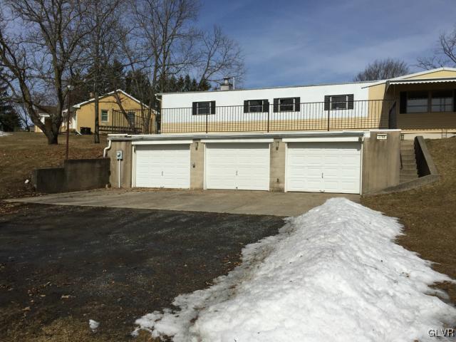 2788 Kuter Road Bath, PA 18014 - Photo 3 of 20 garage is roughly 39 X 26