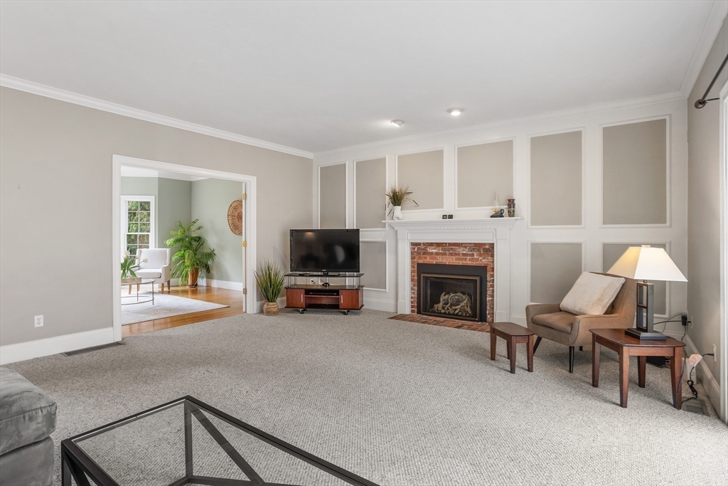 2 Old Village Road Acton, MA 01720 - Photo 7 of 34