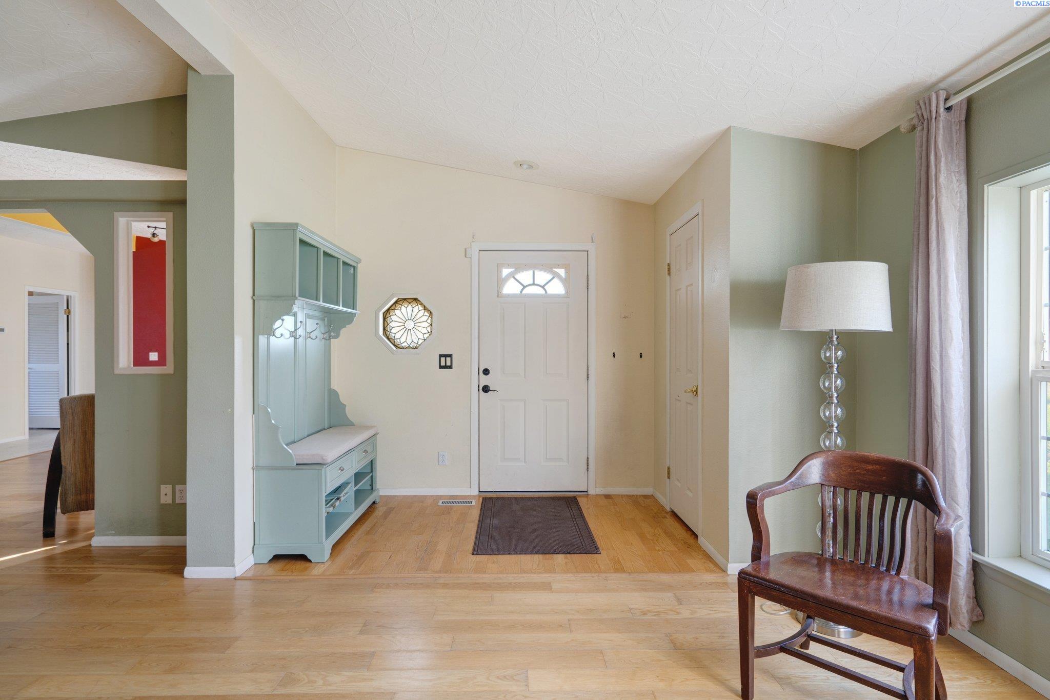 30804 East Ruppert Road Benton City, WA 99320 - Photo 3 of 28 Gallery Image 3