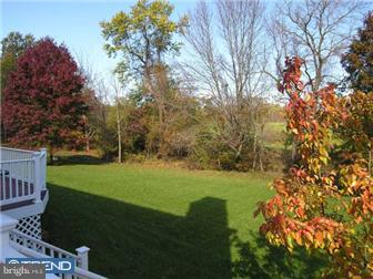 46 Rocking Horse Way Holland, PA 18966 - Photo 12 of 12 Exterior Back