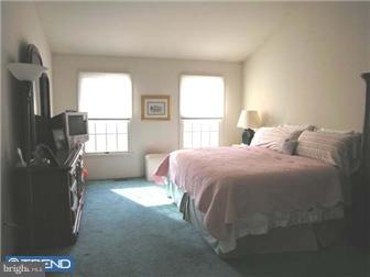 46 Rocking Horse Way Holland, PA 18966 - Photo 9 of 12 Bedroom - Main