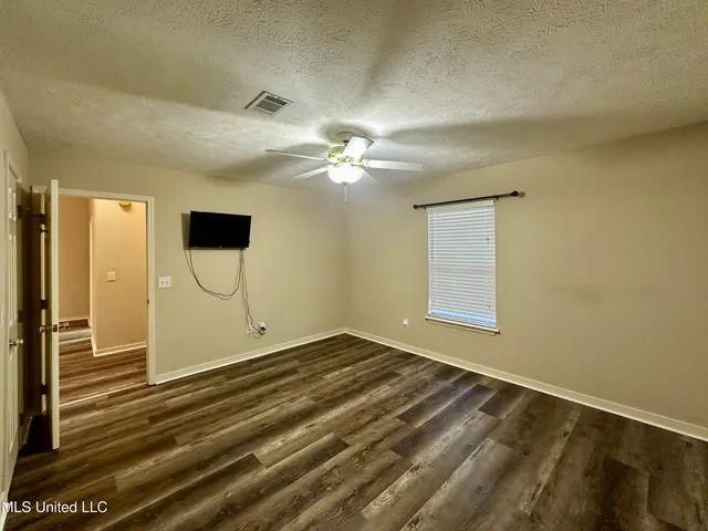 $208,000 | 351 Cascades Circle East, Clinton, MS 39056