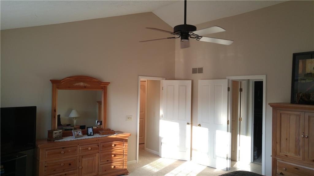 10792 Thistle Ridge Fishers, IN 46038 - Photo 17 of 24 Gallery Image 17