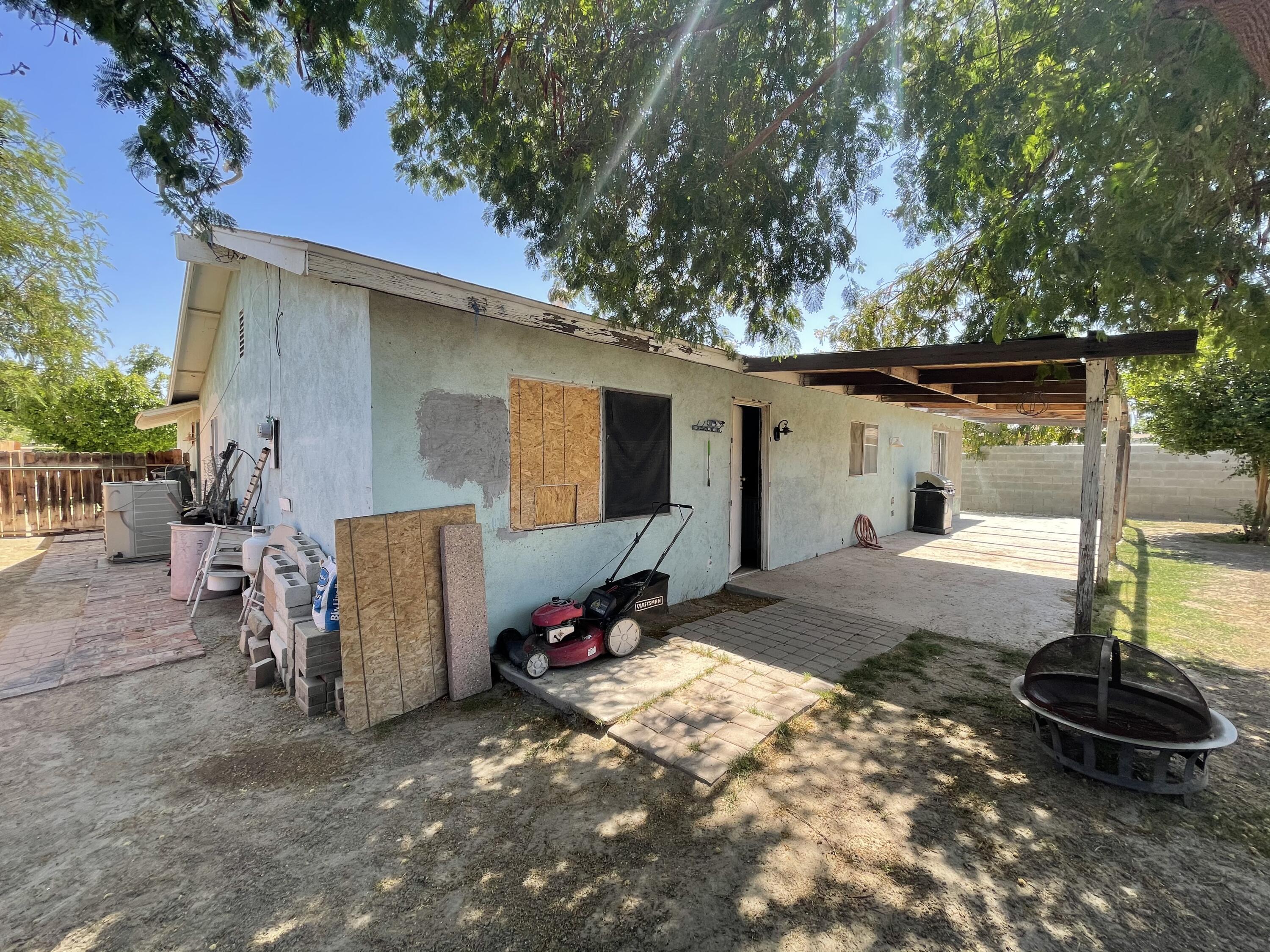 45861 Capistrano Street Indio, CA 92201 - Photo 17 of 22 77AA5023-2BE4-4190-911C-7597D4B38273