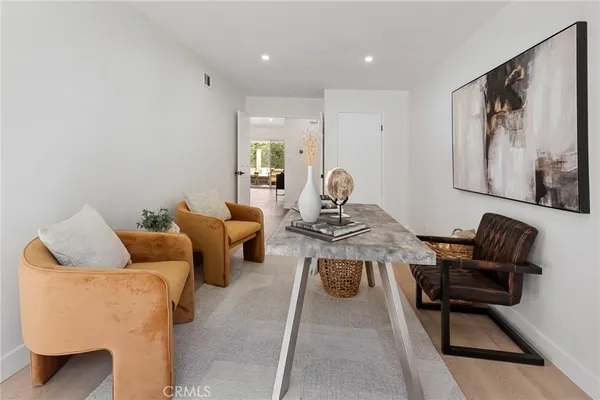 $1,500,000 | 21952 Esplendor, Mission Viejo, CA 92691