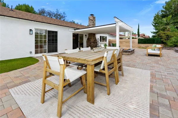 $1,500,000 | 21952 Esplendor, Mission Viejo, CA 92691