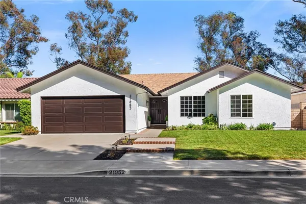 $1,500,000 | 21952 Esplendor, Mission Viejo, CA 92691