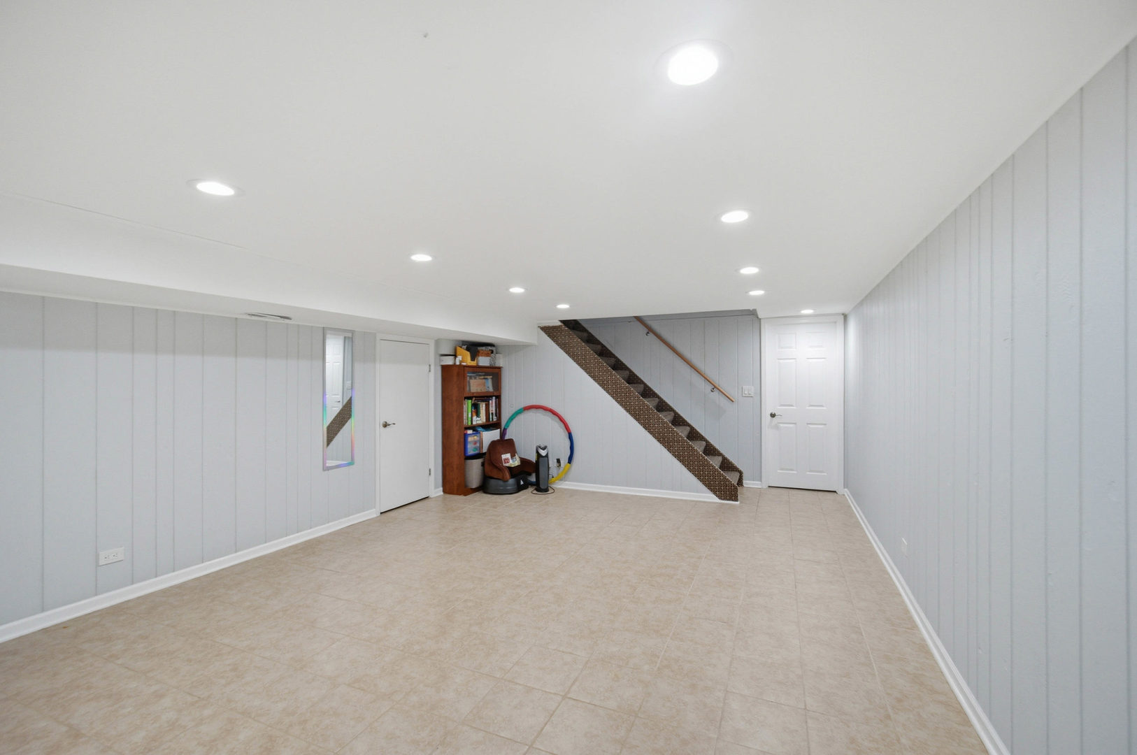 437 Maple Drive Wheeling, IL 60090 - Photo 16 of 26