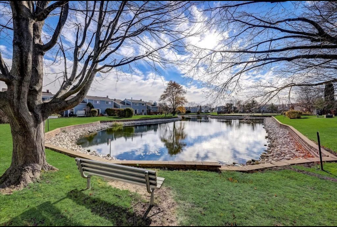 437 Maple Drive Wheeling, IL 60090 - Photo 22 of 26