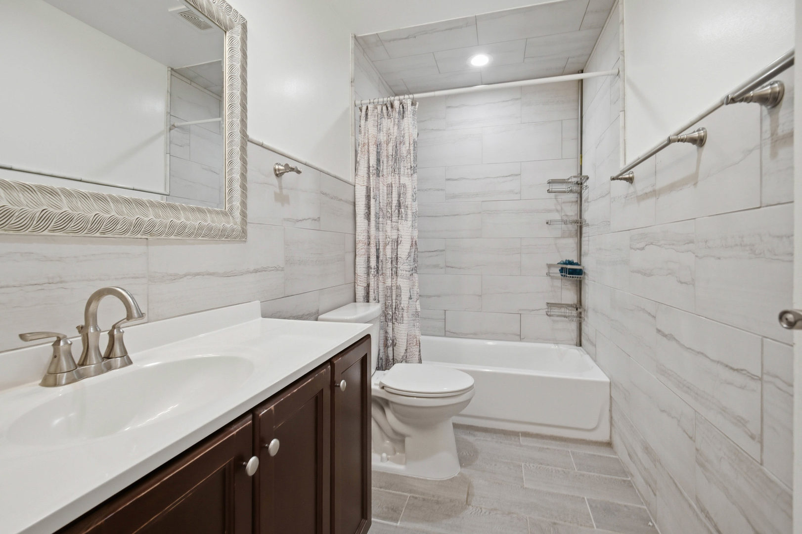 437 Maple Drive Wheeling, IL 60090 - Photo 10 of 26