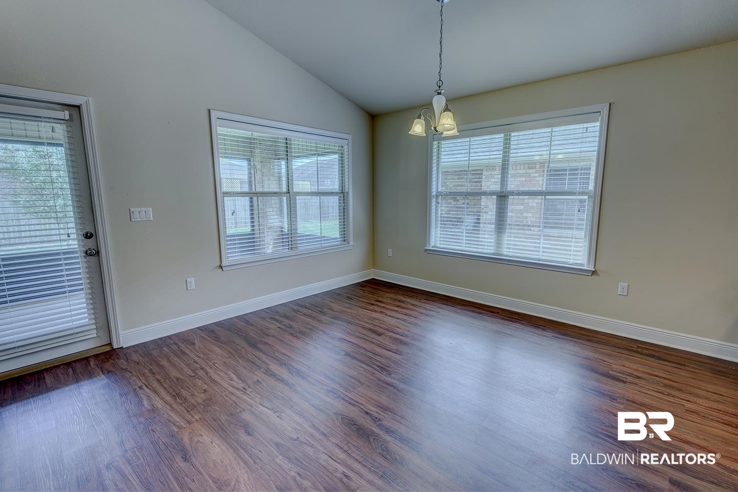 1744 Toulouse Lane Foley, AL 36535 - Photo 8 of 24 Gallery Image 8