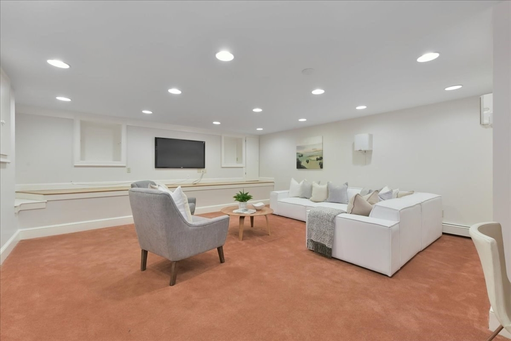 14 Locust Avenue Lexington, MA 02421 - Photo 34 of 40