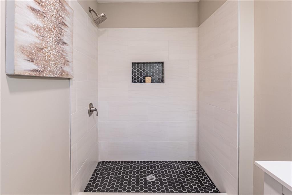 1523 Delia Drive Decatur, GA 30033 - Photo 18 of 32