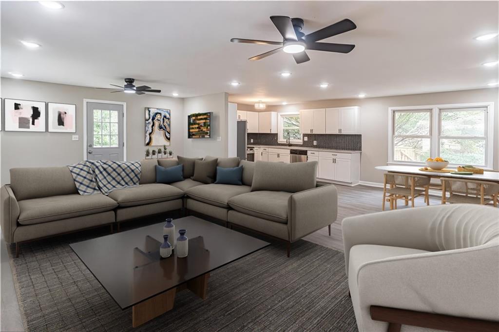 1523 Delia Drive Decatur, GA 30033 - Photo 4 of 32